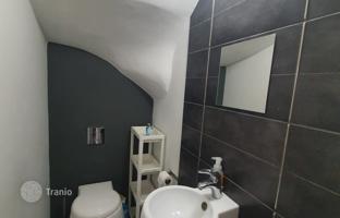 3-комнатный коттедж 200 м² в Строволосе за 385 000 €
