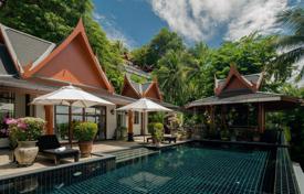 Просторная вилла с террасой, бассейном и садом в комфортабельной резиденции, недалеко от пляжа, Сурин, Таиланд за $2 500 000