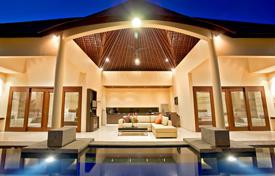 Современная вилла с бассейном, садом и парковкой, Семиньяк, Бали, Индонезия за 1 960 € в неделю