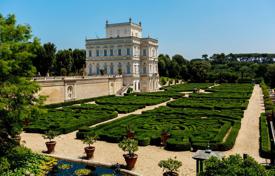 Роскошная квартира с терассой в центре Рима рядом с парком вилла Памфили за 3 000 000 €