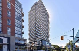 Квартира в Янг-стрит, Торонто, Онтарио,  Канада за C$861 000