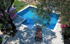 Просторная вилла с бассейном, гаражом, террасами и видом на море, Будва, Черногория за 2 270 000 €