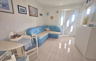 6-комнатный дом 196 м² в Приморско-Горанской жупании за 315 000 €