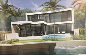 Новая вилла с бассейном, прудом, террасой и видом на залив, Сарфсайд, США за $5 250 000