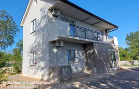 Двухэтажный меблированный дом в Кримовице, Котор, Черногория за 244 000 €