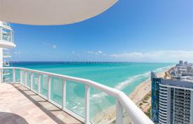 Стильные апартаменты с видом на океан в резиденции на первой линии от пляжа, Майами-Бич, Флорида, США за $1 225 000