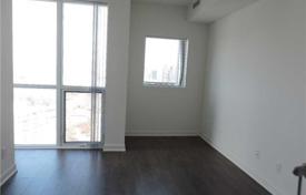 Квартира в Янг-стрит, Торонто, Онтарио,  Канада за C$849 000