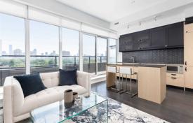 Квартира на Батерст-стрит, Торонто, Онтарио,  Канада за C$843 000