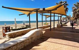 Квартиры с террасой и видом на море в Фуэнхироле за 430 000 €