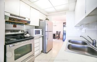 7-комнатная квартира в Скарборо за C$806 000