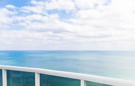 Современная квартира с видом на океан в резиденции на первой линии от пляжа, Санни Айлс Бич, США за $1 158 000
