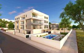 Новый жилой комплекс с бассейном рядом с центром Пафоса, Кипр за От 315 000 €