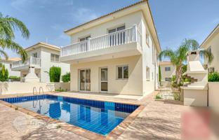 3-комнатная вилла 176 м² в Фамагусте за 500 000 €