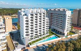 Апартаменты с террасами в резиденции с бассейном, рядом с портом, Гвардамар, Испания за 170 000 €