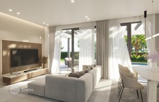 5-комнатная вилла 348 м² в Бенидорме за 746 000 €