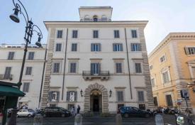 Уникальная квартира в историческом центре Рима за 5 700 000 €
