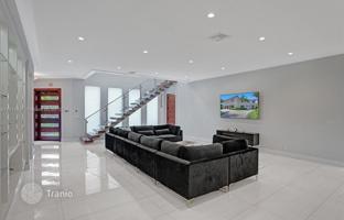 8-комнатный дом 659 м² в Лодердейл-бай-те-Си за $3 595 000