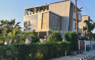 4-комнатный коттедж в Лимасоле за 1 850 000 €