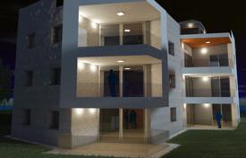 Квартира с террасой в новом здании с гаражом, Ровинь, Хорватия за 413 000 €