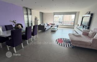 4-комнатная квартира 147 м² в Нетании за $874 000