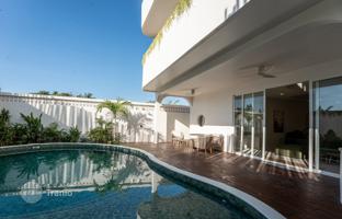 5-комнатная вилла 590 м² в Пхукет-Тауне за $742 000