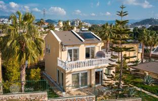 4-комнатная вилла 220 м² в Конаклы за 18 256 000 TRY