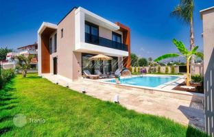 5-комнатная вилла 250 м² в Чамьюве за 41 646 000 TRY
