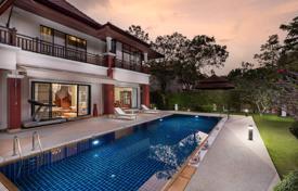 Вилла с бассейном и выходом к озеру в престижной резиденции с круглосуточной охраной, Пхукет, Таиланд за $820 000