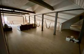 Современный дом у реки в Юрмале за 1 200 000 €