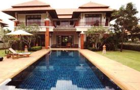 Просторная вилла с бассейном и садом в резиденции с теннисным кортом, спа-центром и отелем, Банг Тао, Пхукет, Таиланд за $5 600 в неделю