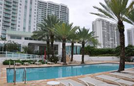 Пятикомнатные апартаменты с красивым видом на океан в Авентуре, Флорида, США за 1 024 000 €