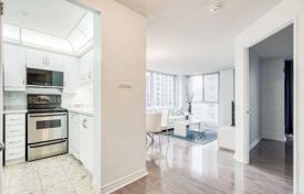 Квартира на Бэй-стрит, Олд Торонто, Торонто,  Онтарио,   Канада за C$832 000