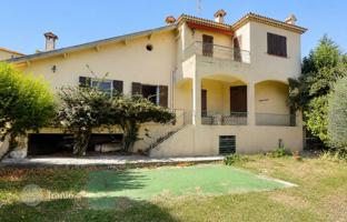 6-комнатная вилла 200 м² в Вильфранш-сюр-Мер за 1 890 000 €