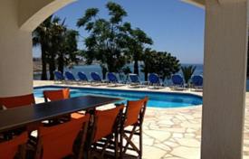 Просторная вилла с садом, бассейном и видом на море, Пафос, Кипр за 1 800 000 €
