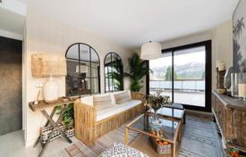 Трёхкомнатная квартира с большой террасой и садом в Дении, Аликанте, Испания за 330 000 €