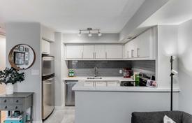 Квартира в Эспланаде, Олд Торонто, Торонто,  Онтарио,   Канада за C$816 000