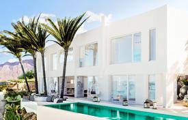 Стильная вилла с террасой, бассейном, видом на море и просторным участком, на первой линии от пляжа, Мохлос, Крит, Греция за 2 850 000 €