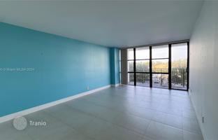 3-комнатная квартира в кондо 135 м² в Халландейл Бич за $415 000