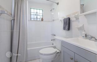 3-комнатный дом 213 м² в Майами за $1 199 000