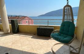 Великолепная четырёхкомнатная квартира всего в 50 м от моря, Топла, Херцег-Нови, Черногория за 555 000 €