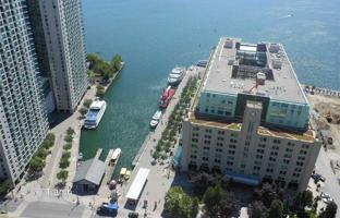 4-комнатная квартира на Йорк-стрит за C$910 000