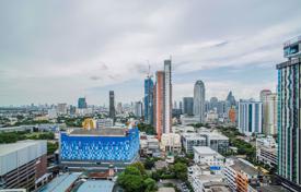 Кондоминиум в Ваттхане, Бангкок, Таиланд за $476 000