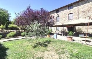 5-комнатная вилла 550 м² в Радикофани за 950 000 €