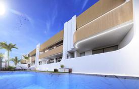 Современные апартаменты на верхнем этаже с солярием рядом с пляжем в Сан Педро дель Пинатар за 280 000 €