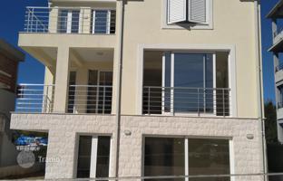 2-комнатная квартира 73 м² в городе Херцег-Нови за 300 000 €