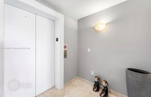 3-комнатная квартира в кондо 340 м² в Ки Бискейне за $5 200 000