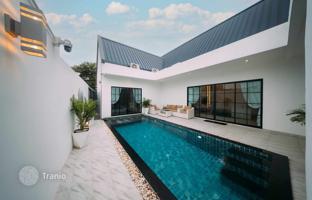 3-комнатная вилла 210 м² в Паттайе за $296 000