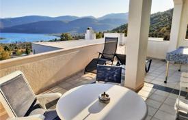 Меблированная трёхэтажная вилла с бассейном и панорамным видом на море на Пелопоннесе, Греция за 470 000 €