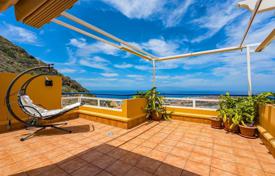 Трёхкомнатная квартира с большой террасой и видом на море в Коста Адехе, Тенерифе, Испания за 315 000 €