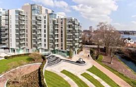 Четырехкомнатная квартира в Вудберри Даун, Лондон, Великобритания за £848 000